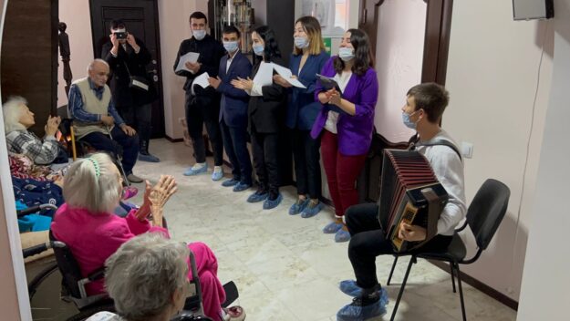 праздничное настроение